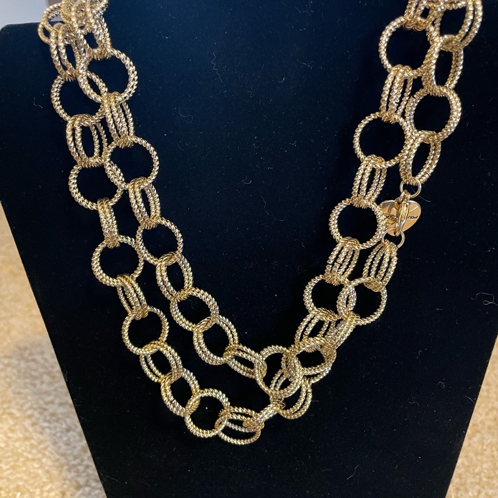 Elegant Gold-Tone Chain Necklace